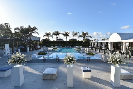 piscina hotel paestum