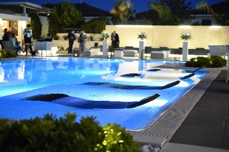 piscina hotel paestum