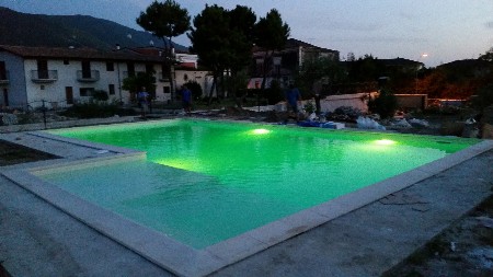 piscine a skimmer